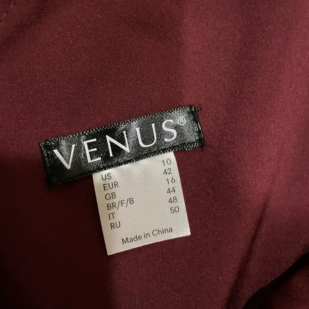 Dress Venus size 10 - Picture 5 of 6